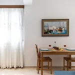 Amaranto Naxos 3 公寓 *