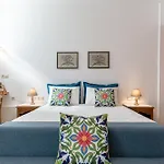 Amaranto Naxos 3 *