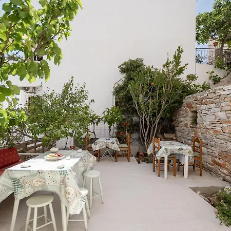 Amaranto Naxos 3 Apartman